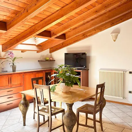 Paola - Mansarda Glam - Tatil Evi Monterosso al Mare